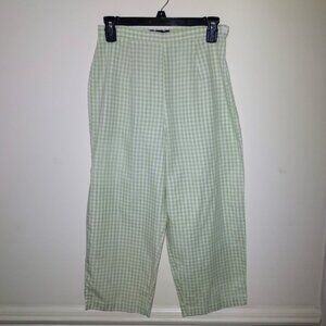 Vintage Real Comfort by Chadwick's Green/White Gingham Check Capris Size 6